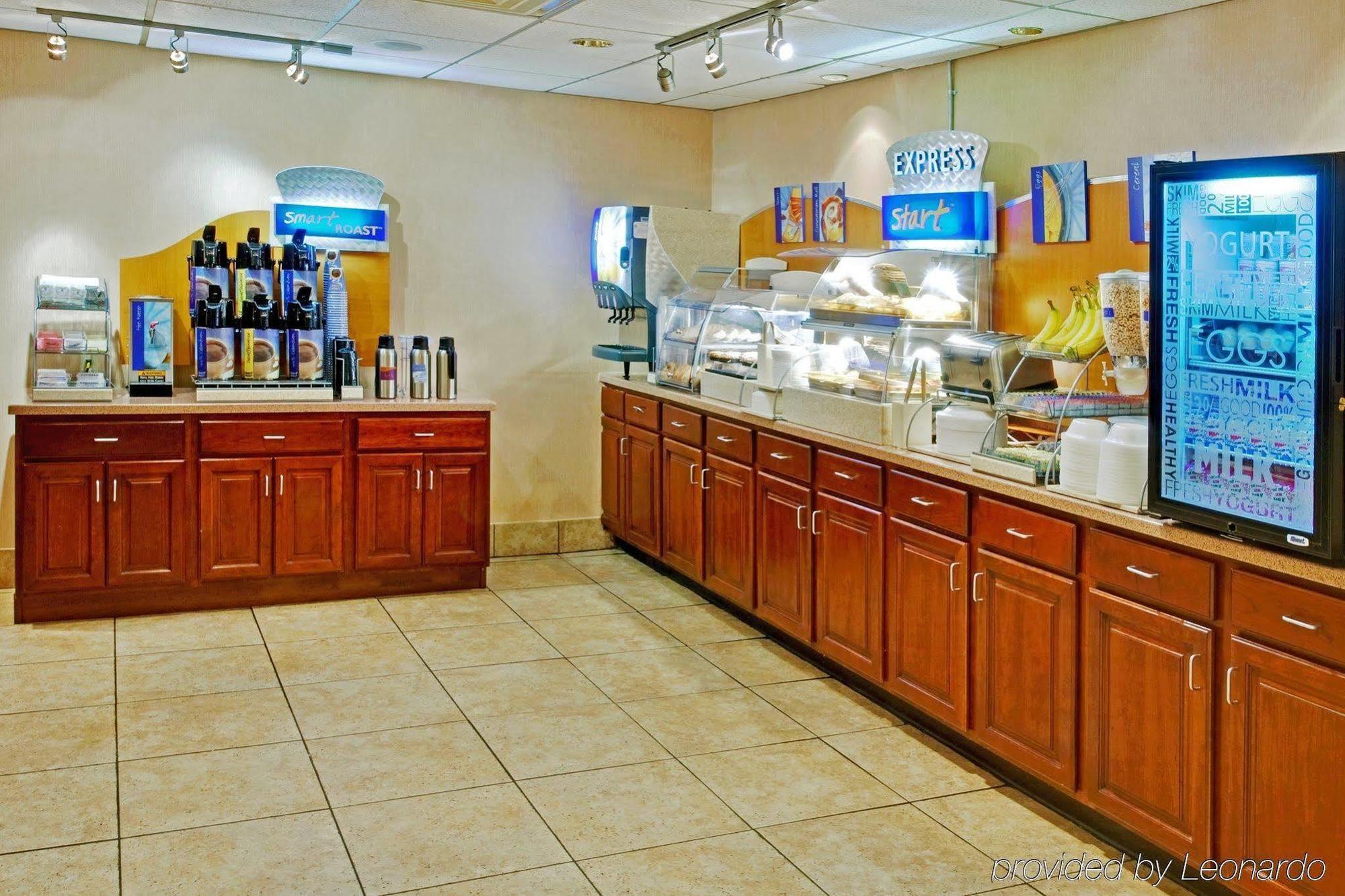 孟菲斯医疗中心快捷假日酒店 - 中城 外观 照片